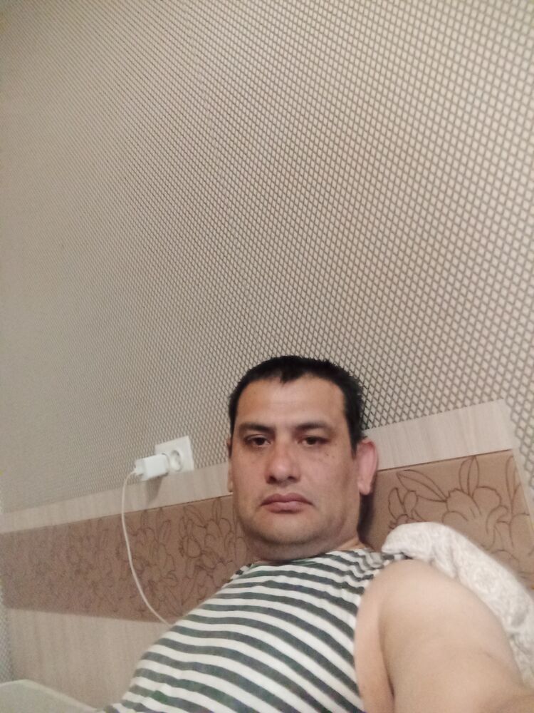  37827561  , 45 ,    