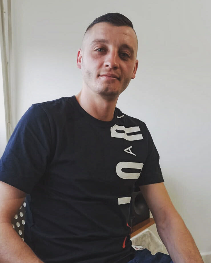  Karmi'el,   Daniel, 31 ,   ,   , c 
