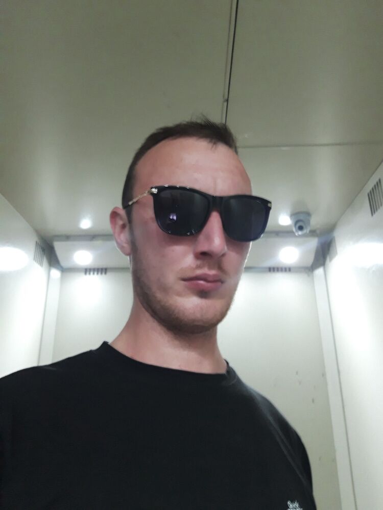  39749671  Igor, 36 ,    