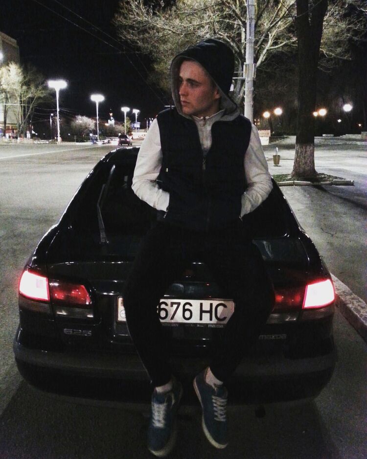  37217651  Bogdan, 26 ,    