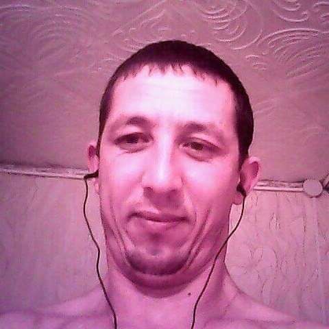  24949981  Timur, 42 ,    