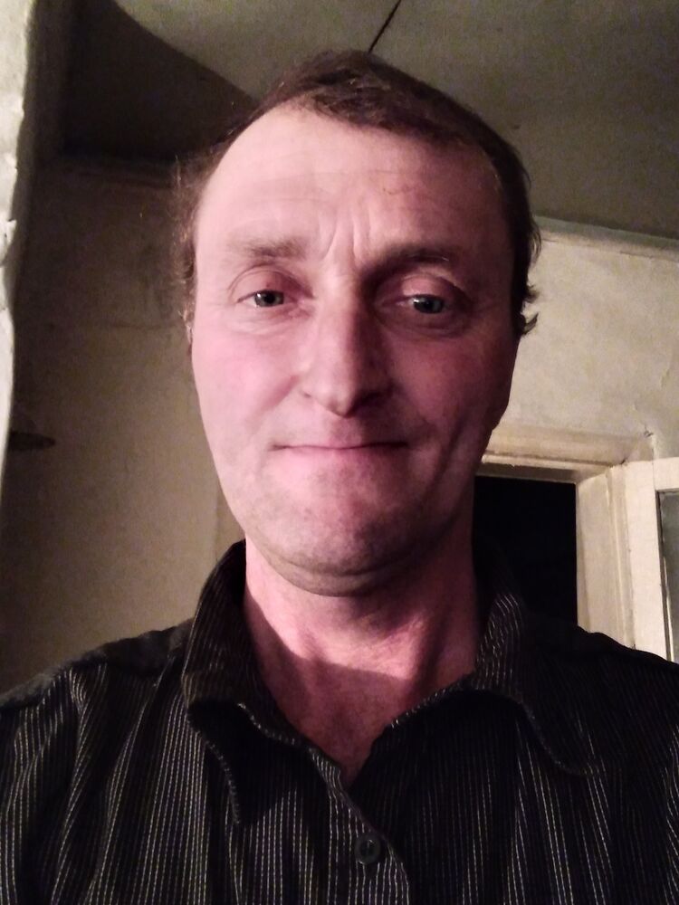 ,   Vlad, 45 ,   ,   