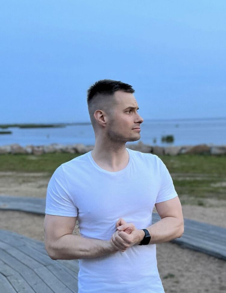  38552611  , 36 ,    -