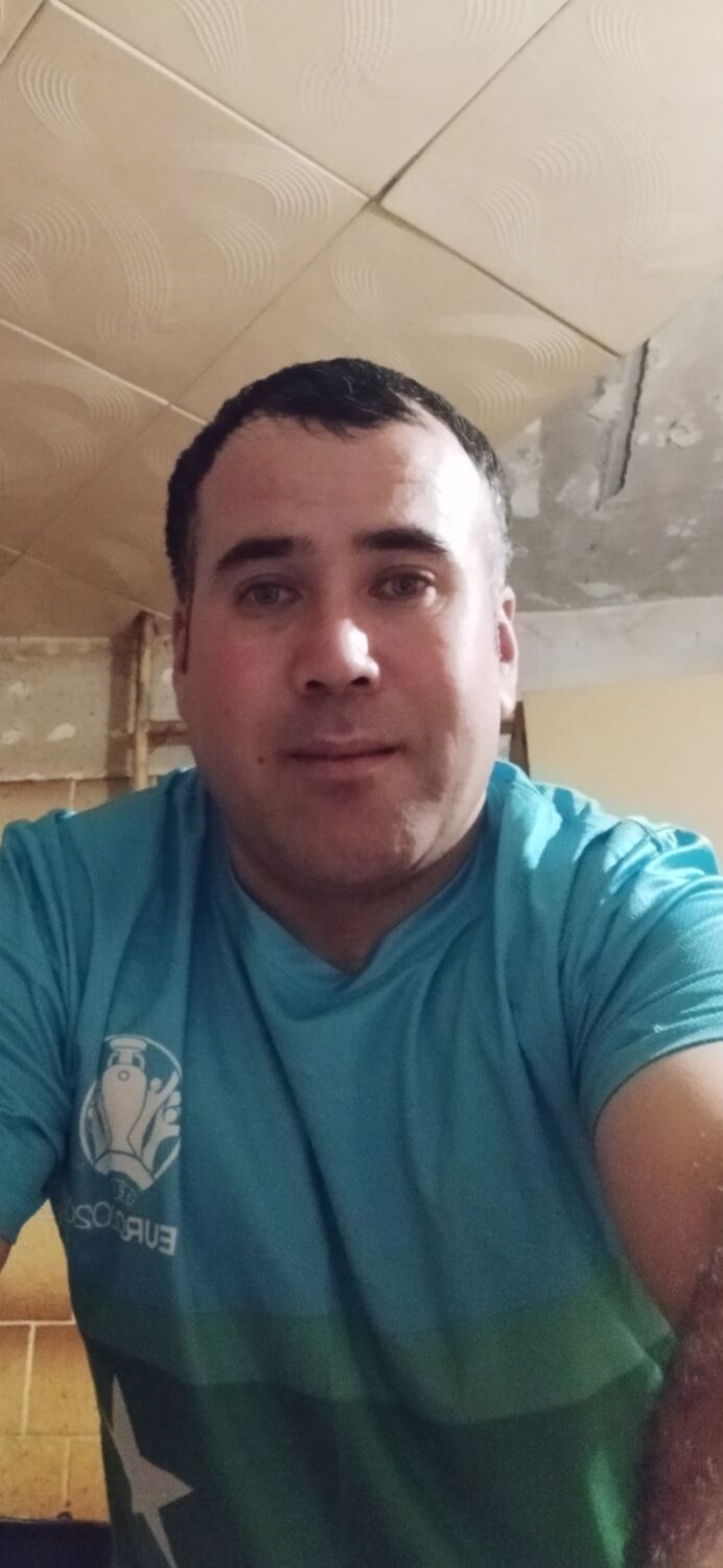  31969141  , 39 ,    