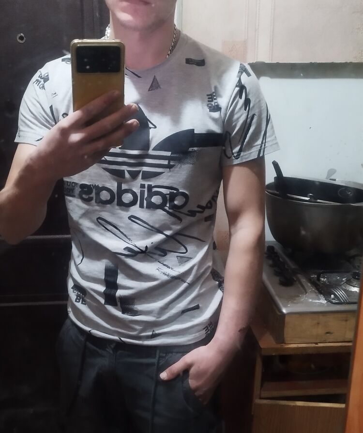  34040371  , 27 ,    