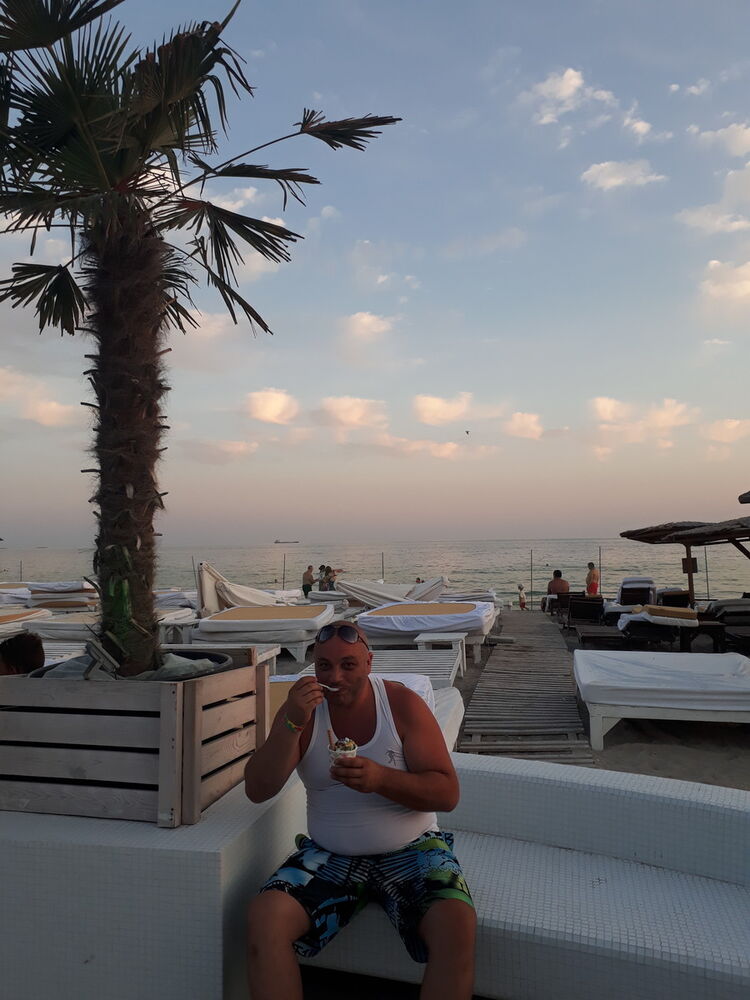  ,   Sergei, 44 ,   ,   , c 