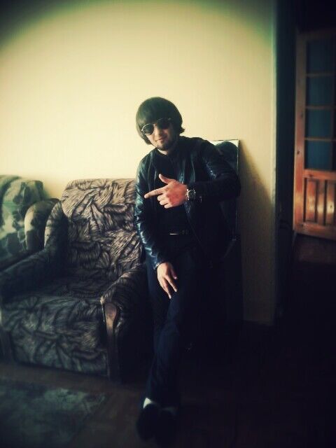  4248441  Alihan, 33 ,    