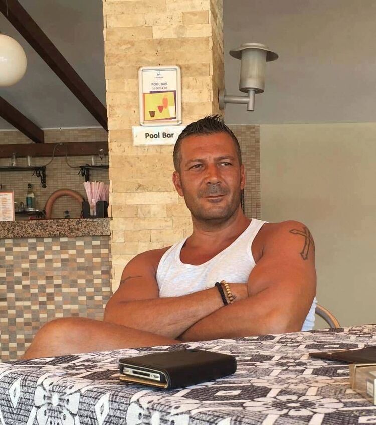  50075121  Philippe, 55 ,    