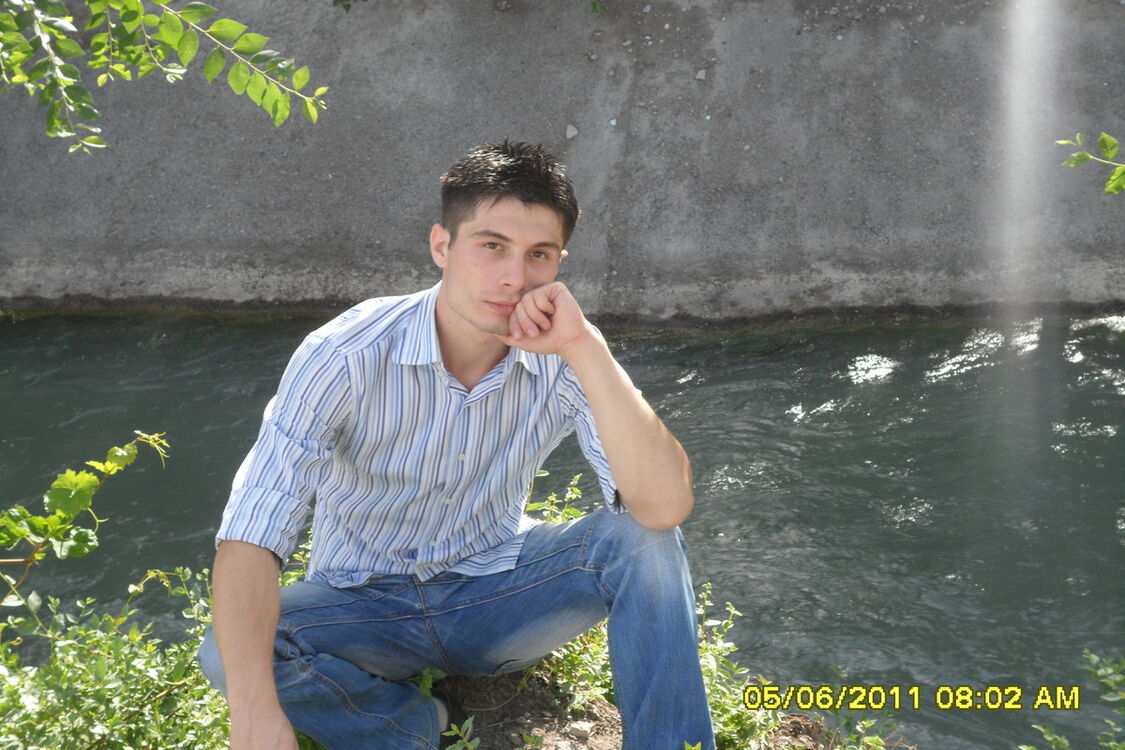  4764981  Beka, 38 ,    