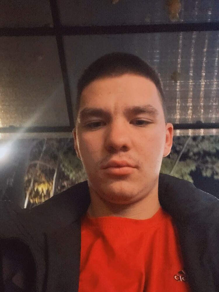  ,   Yrys, 23 ,     , c 