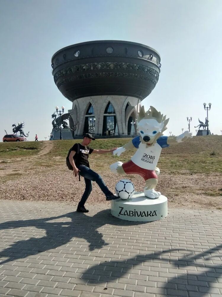  ,   Vadim, 41 ,   ,   