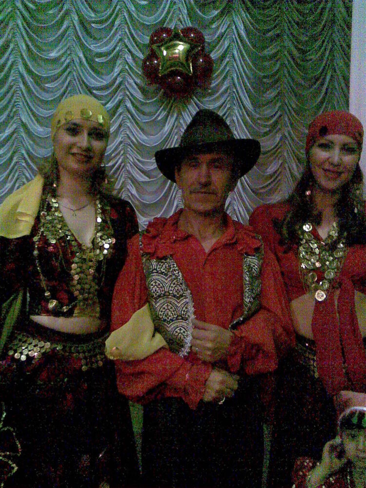  ,   , 75 ,   ,   , c , 