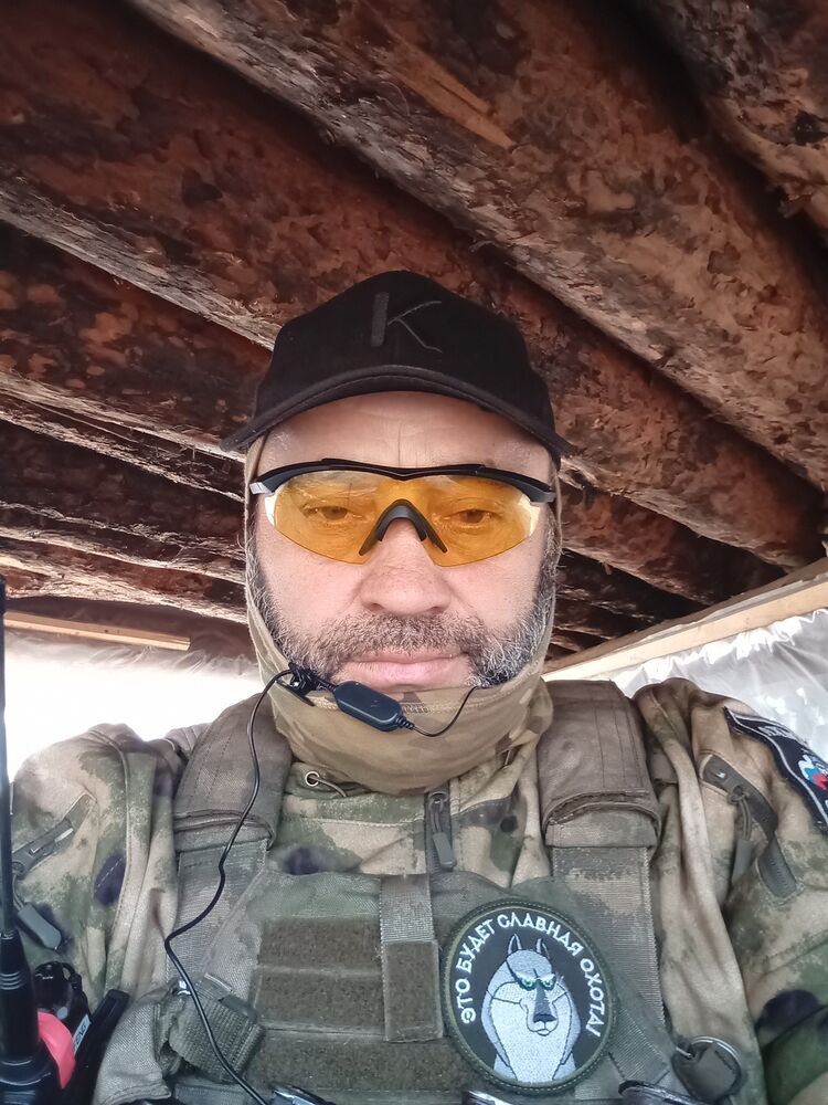  44646581  , 46 ,    