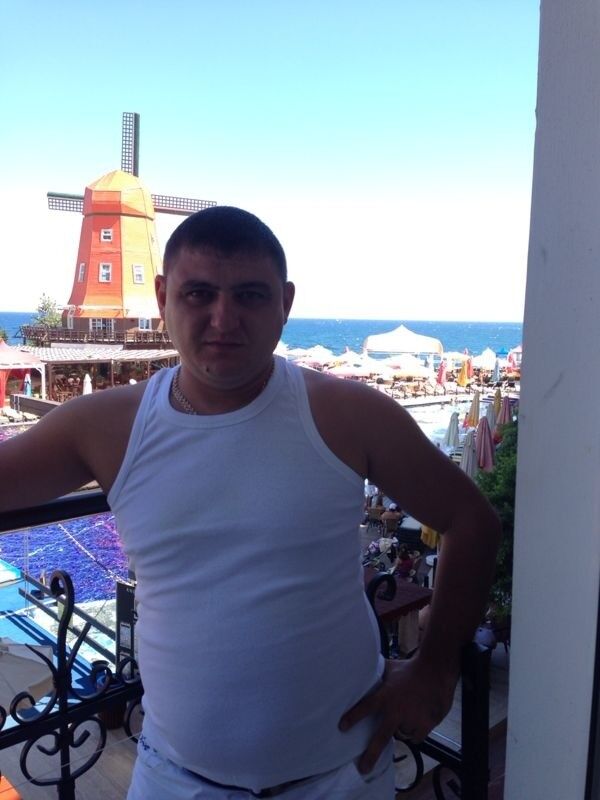  4835981  Ramazan, 41 ,    