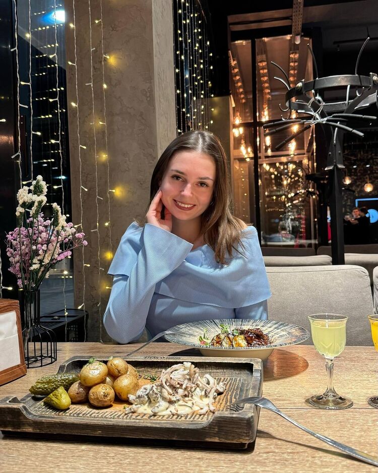 ���� 53672991 ������� �����, 32 ����, ���� ���������� � ������