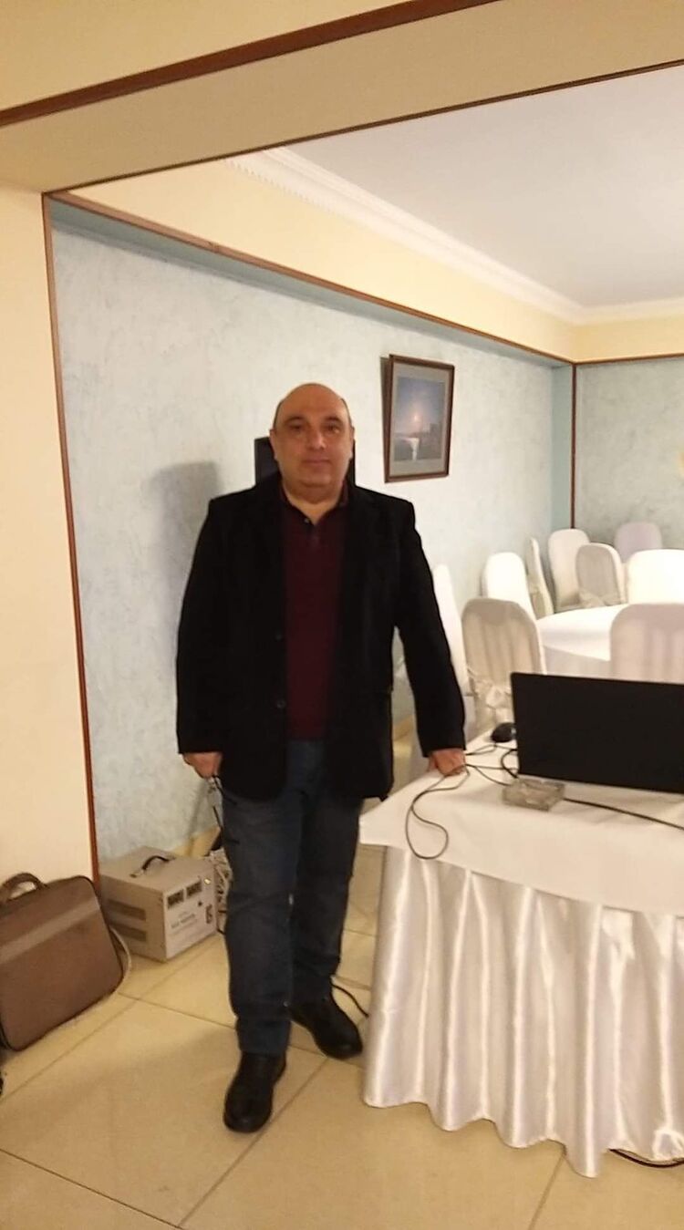  ,   Andranik, 49 ,   ,   , 