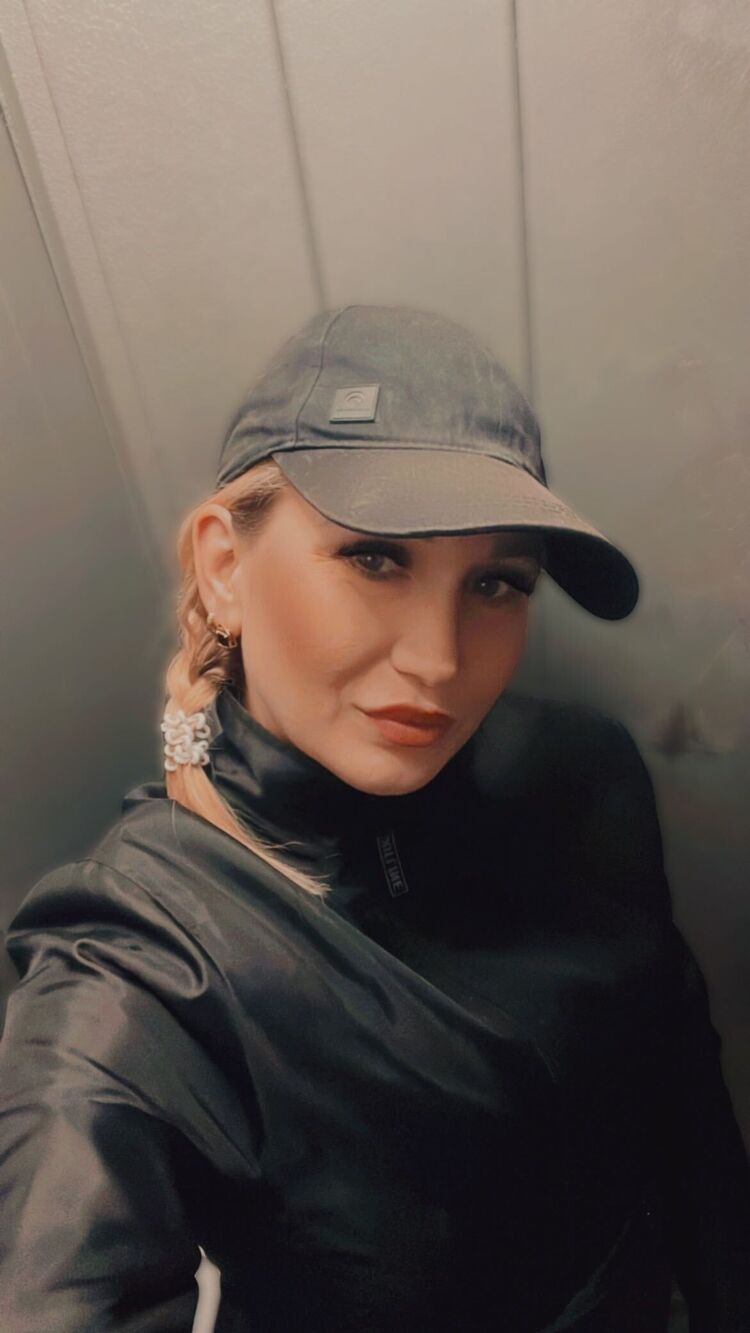  46584161  , 39 ,    --