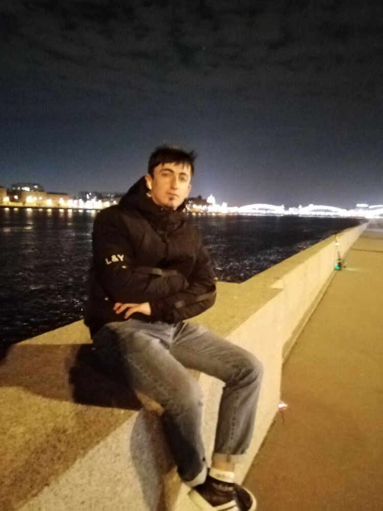  28218811  Muslim, 25 ,    -