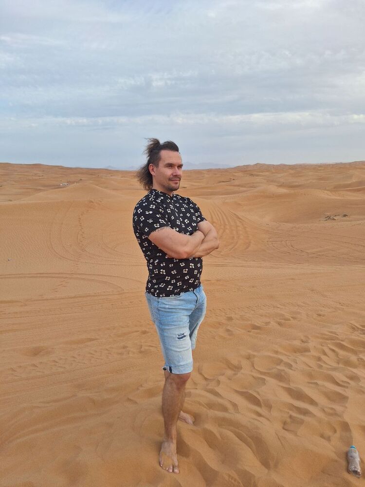  ,   Vlad, 27 ,   ,   