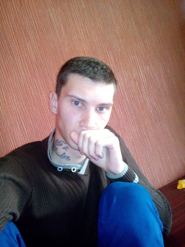  22513181  Charlie, 35 ,    