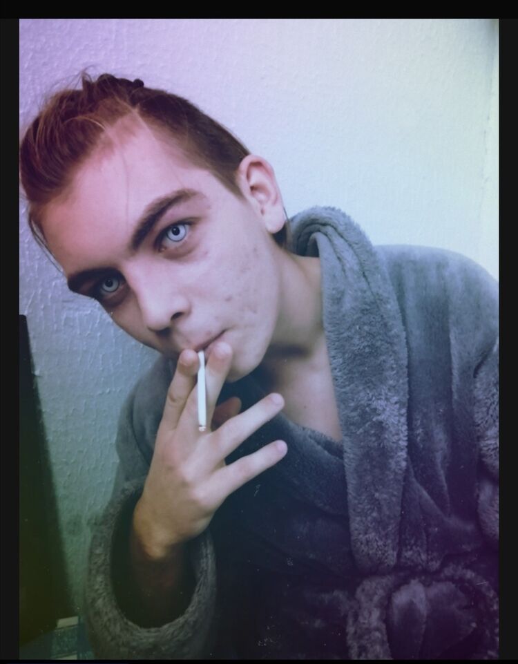  ,   ˸, 23 ,     , c 