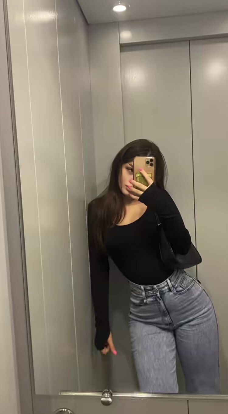  36737261  , 23 ,    