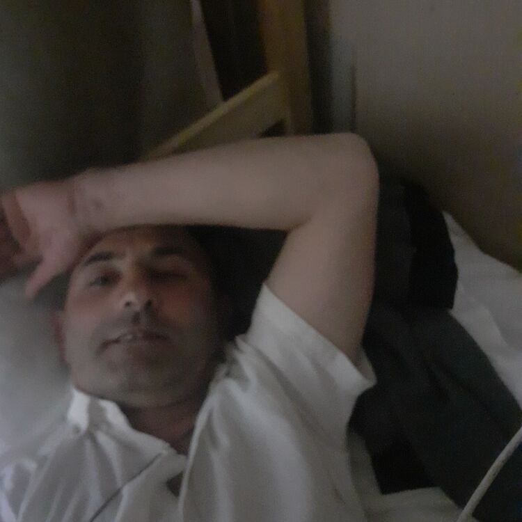  35110281  Rasim, 44 ,    
