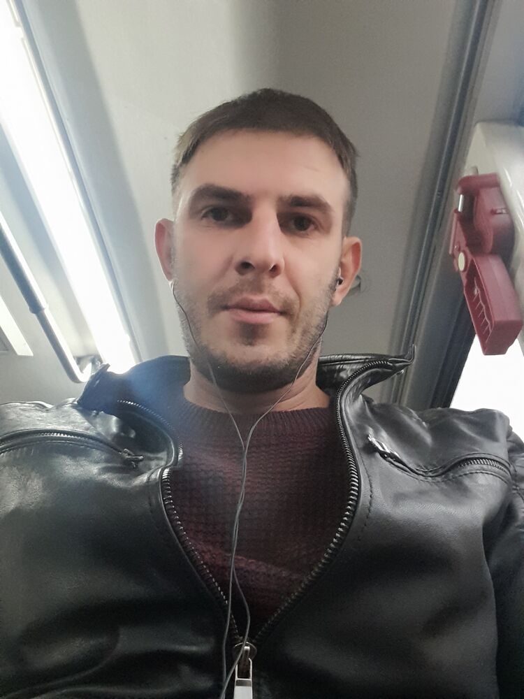  ,   , 37 ,   , 