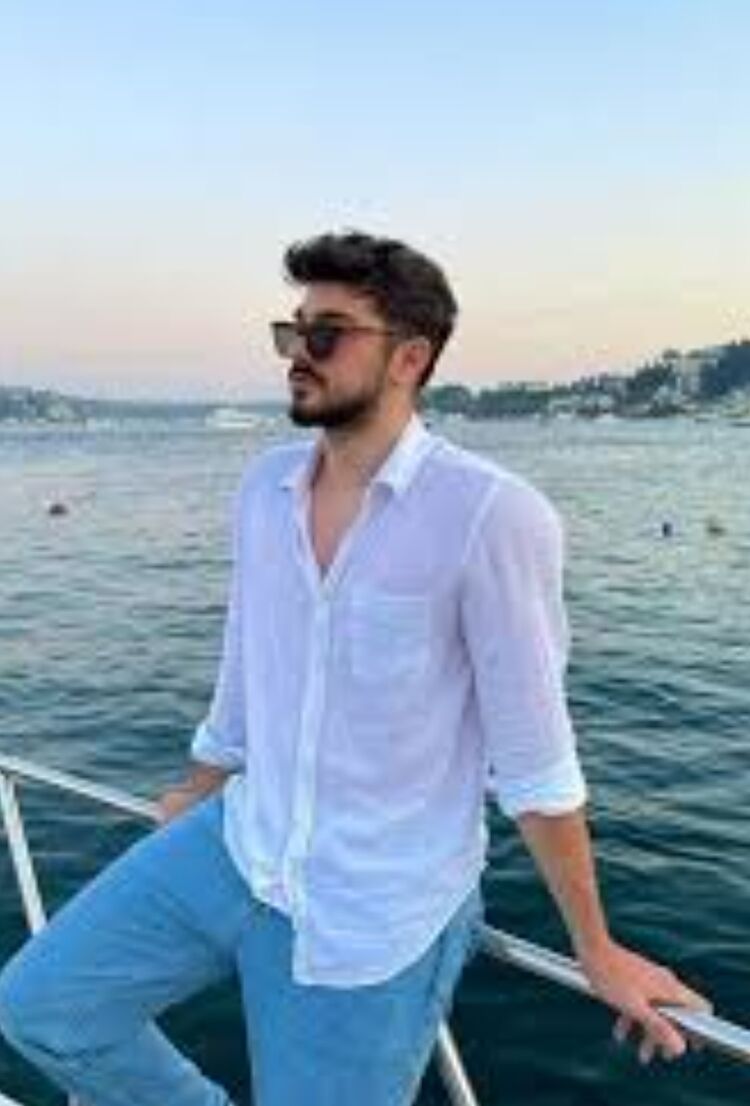  -,   Aman, 24 ,   ,   