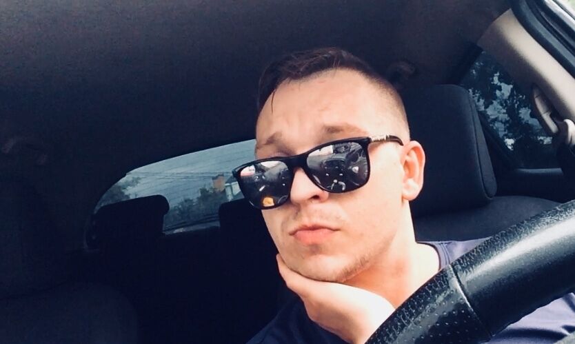  28450471  , 37 ,    