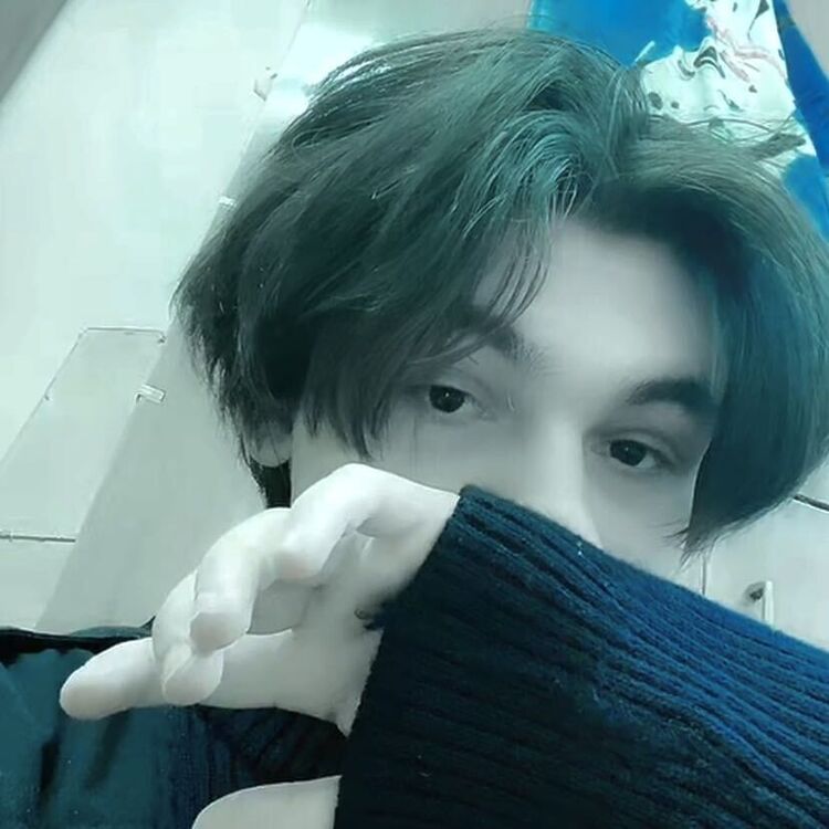  27494491  Vpolne, 24 ,    