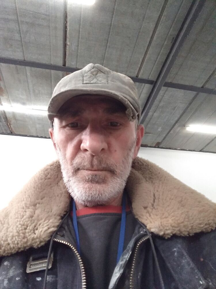  22567611  Zaza, 59 ,    