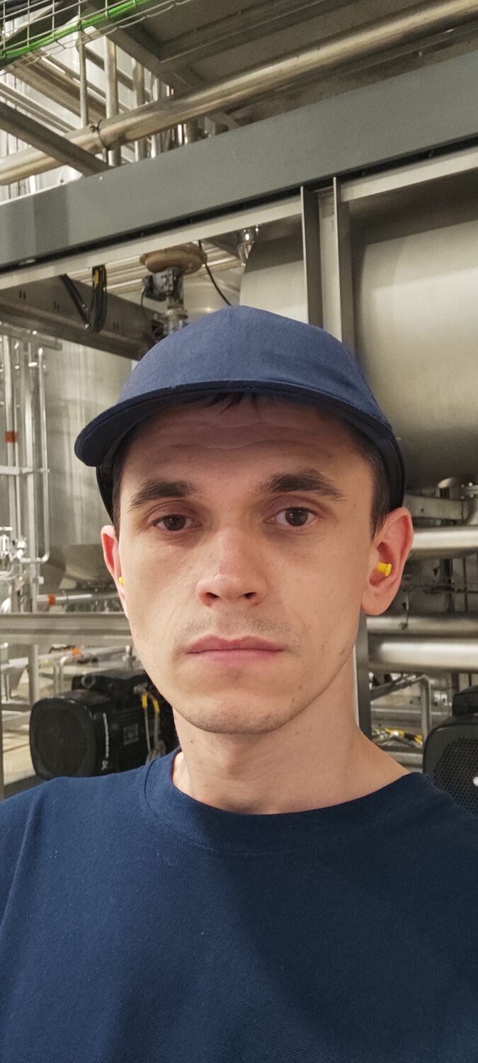  47110721  Alexey, 32 ,    