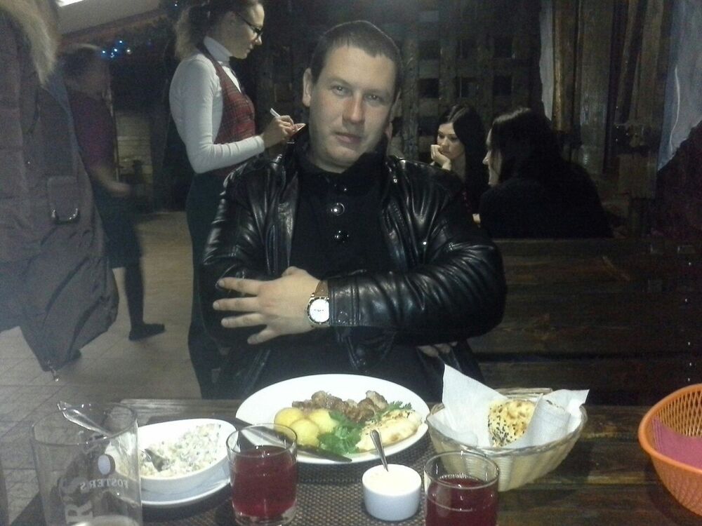  ,    West, 39 ,   ,   , c 