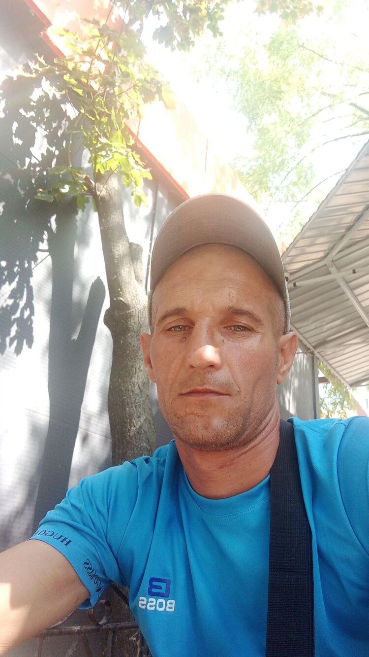  46128251  , 40 ,    
