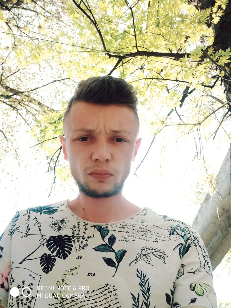  23435251  Victor, 31 ,    