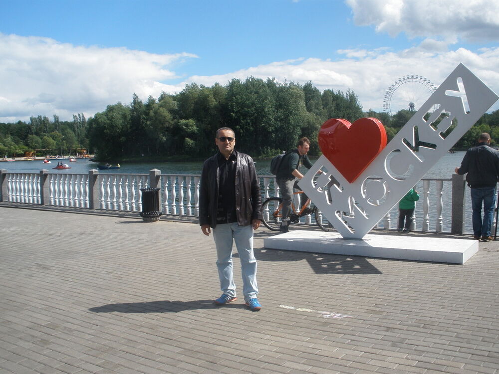  ,   Alex, 43 ,   ,   , c , 