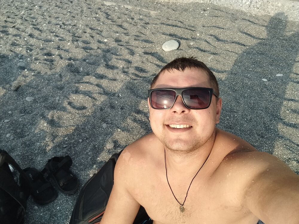  29364401  Alexander, 30 ,    