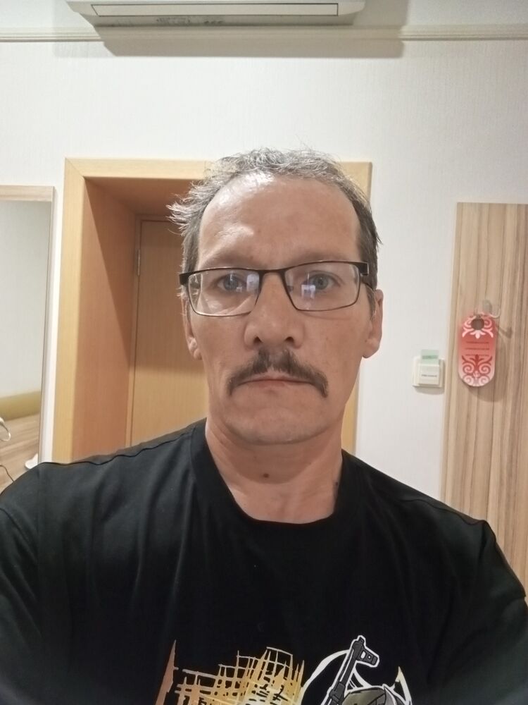  43499471  , 50 ,    