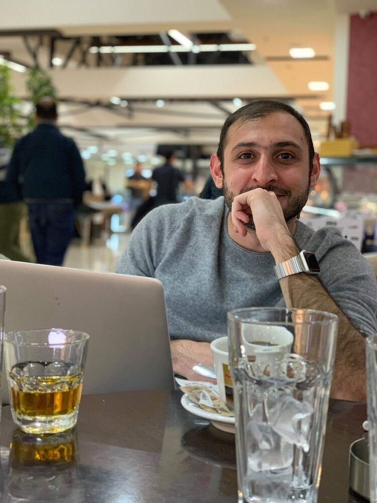 ���� 16819981 ������� Vahan, 33 ����, ���� ���������� � �������