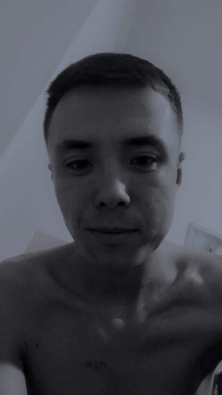  44894341  , 24 ,    