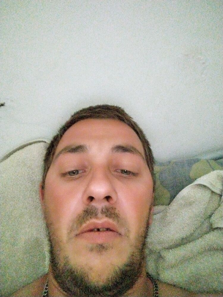  43034461  , 37 ,    
