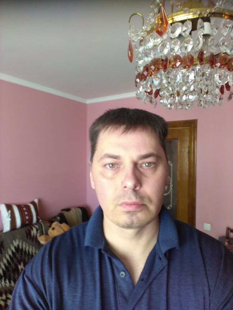  16173881  Andrij, 48 ,    