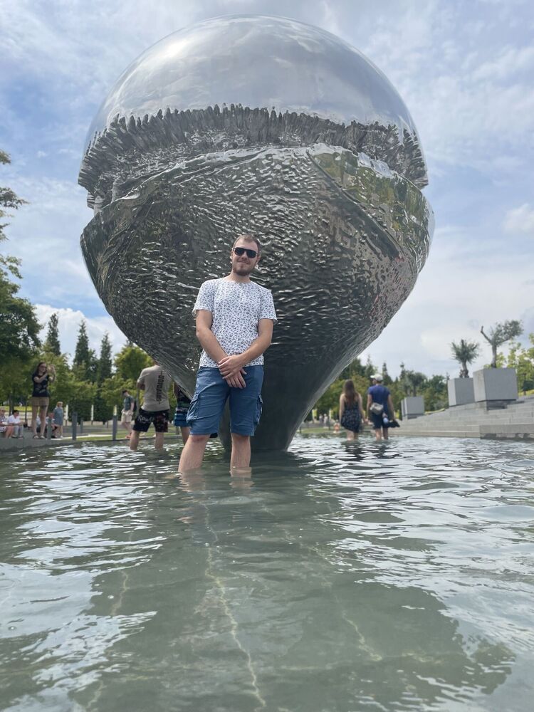  36819571  , 30 ,    --