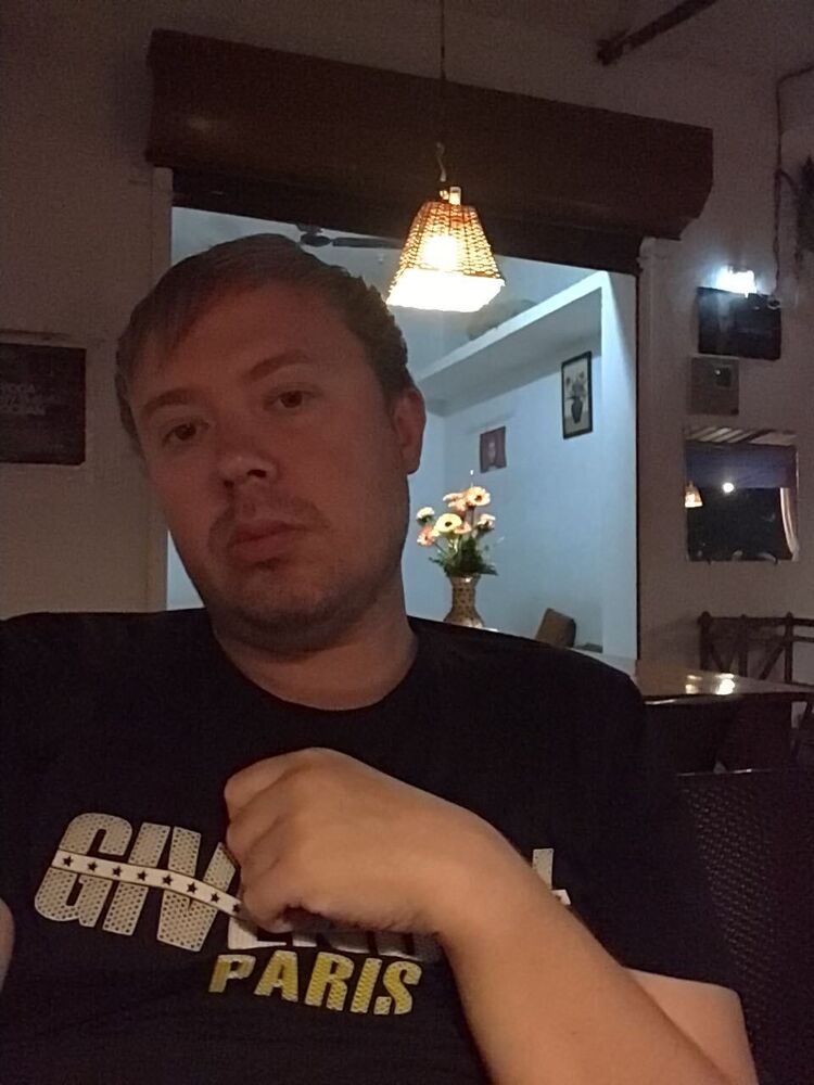  46864361  , 35 ,    