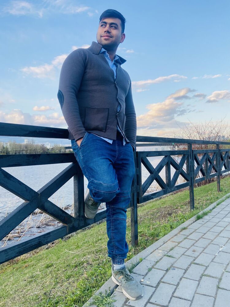  ,   Manjeet, 28 ,   ,   