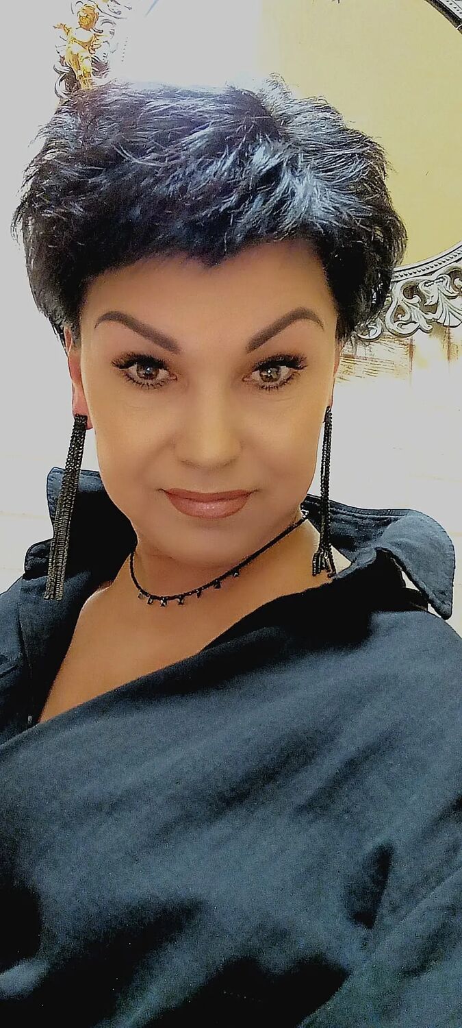  52240151  Natalya, 55 ,    