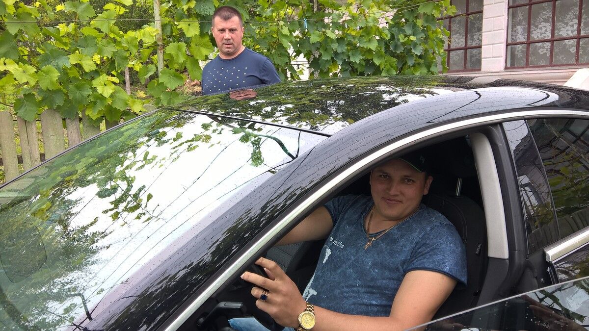  ,   Vasile, 42 ,     , c 