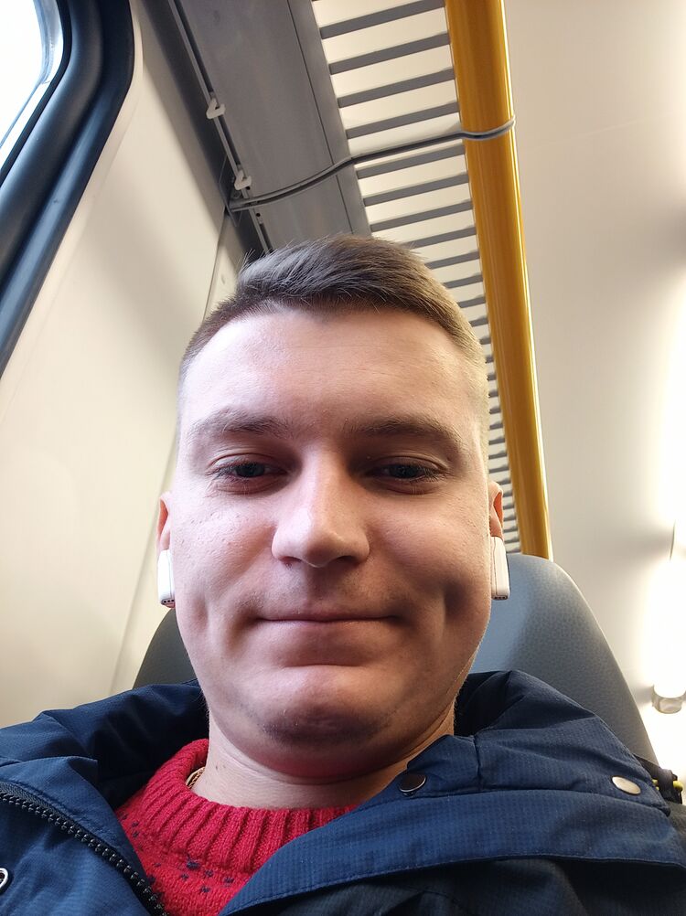  51124861  , 33 ,    