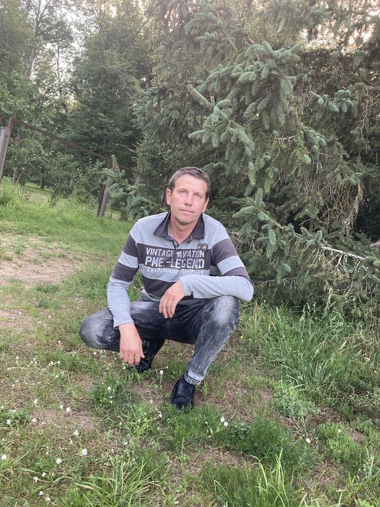  21474371  Aleksandrs, 59 ,    